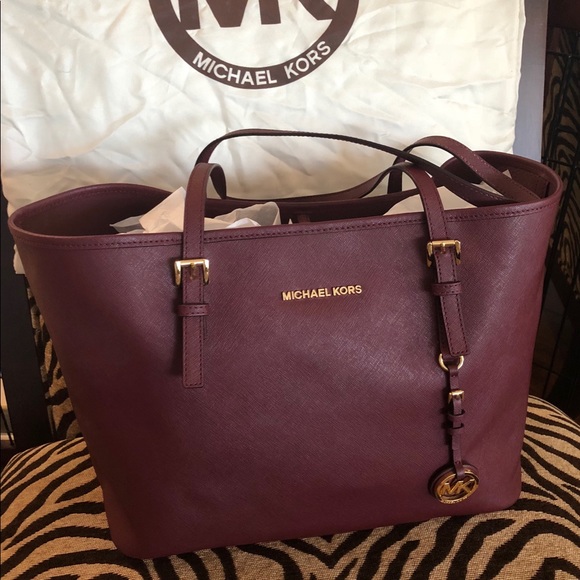 Michael Kors Handbags - Authentic Michael Kors Jet Tote
